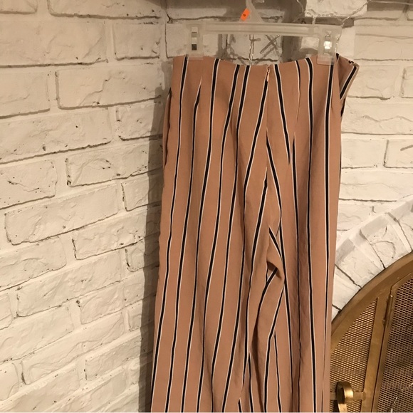 📦5/$50 Nasty Gal Down The Line High Waisted Wide Leg Stripe Pants Neutral Tan - Picture 6 of 8